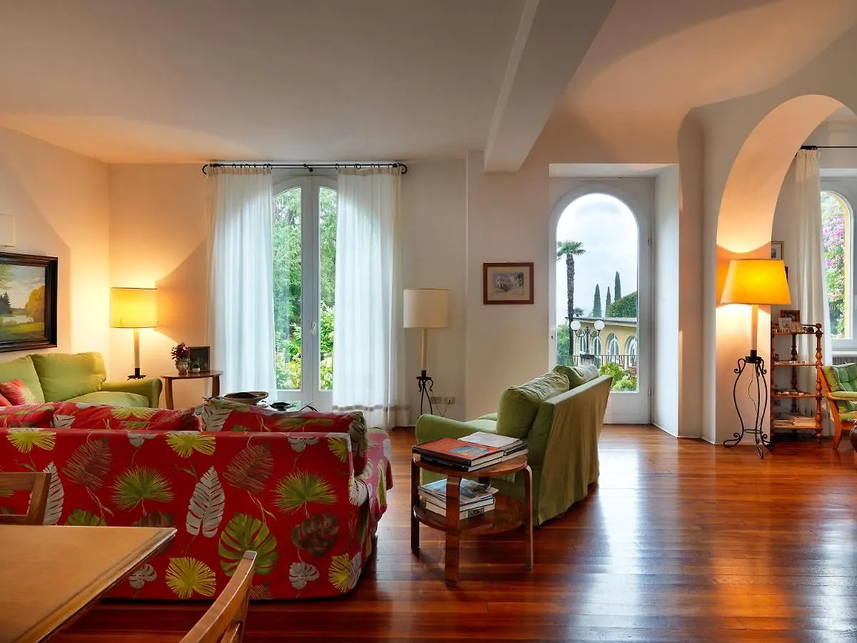Villa Anita In Luxury Resort Gardone Riviera 0*,  Italien
